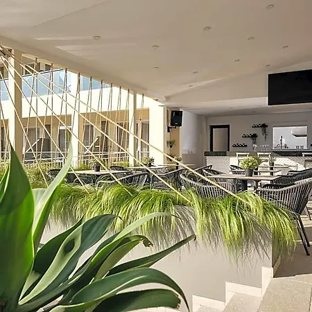 מלון Park & Spa-adults Only