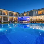 Park & Spa-adults Only